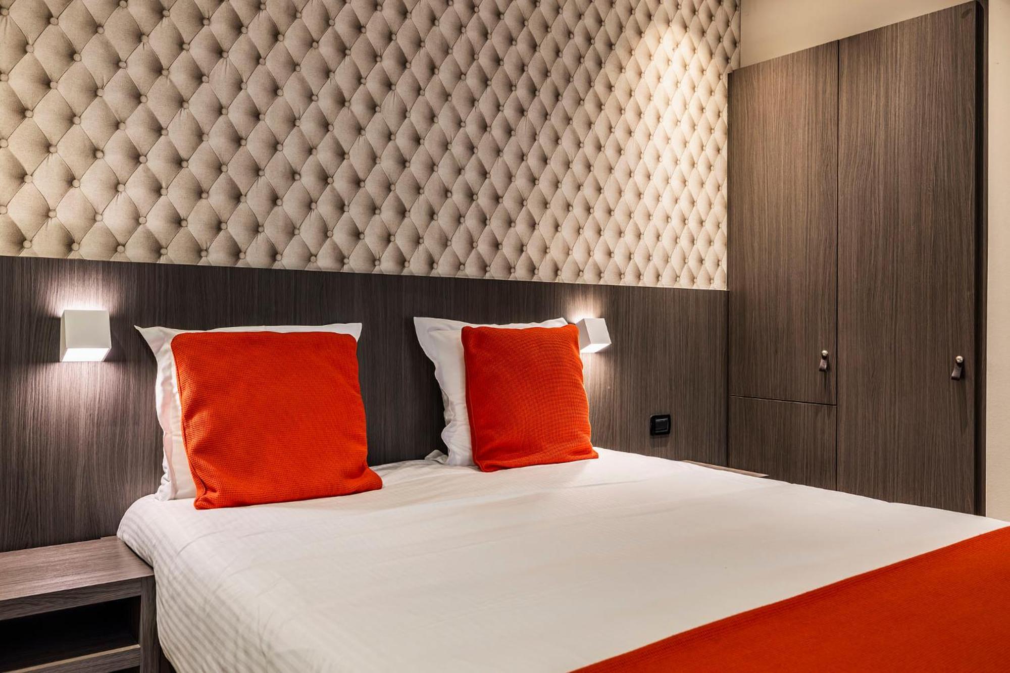 Square Hotel Arrondissement di Courtrai Esterno foto