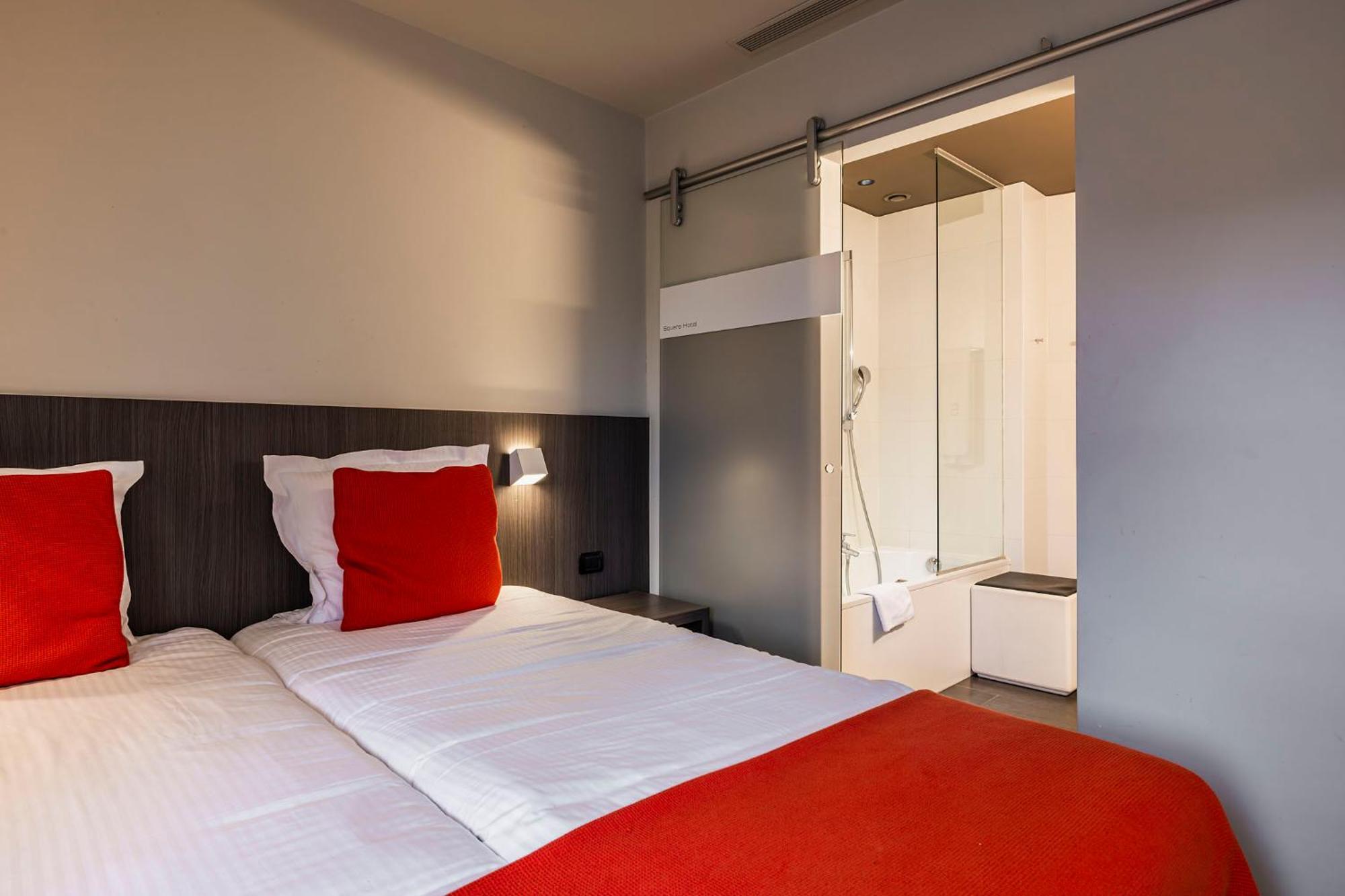 Square Hotel Arrondissement di Courtrai Esterno foto