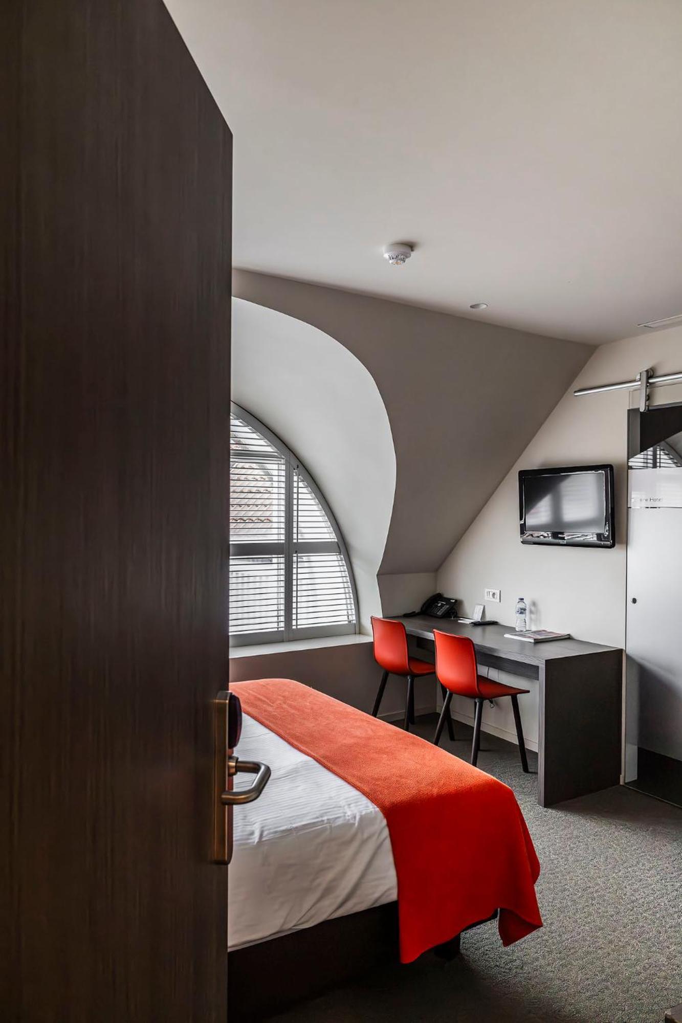 Square Hotel Arrondissement di Courtrai Esterno foto