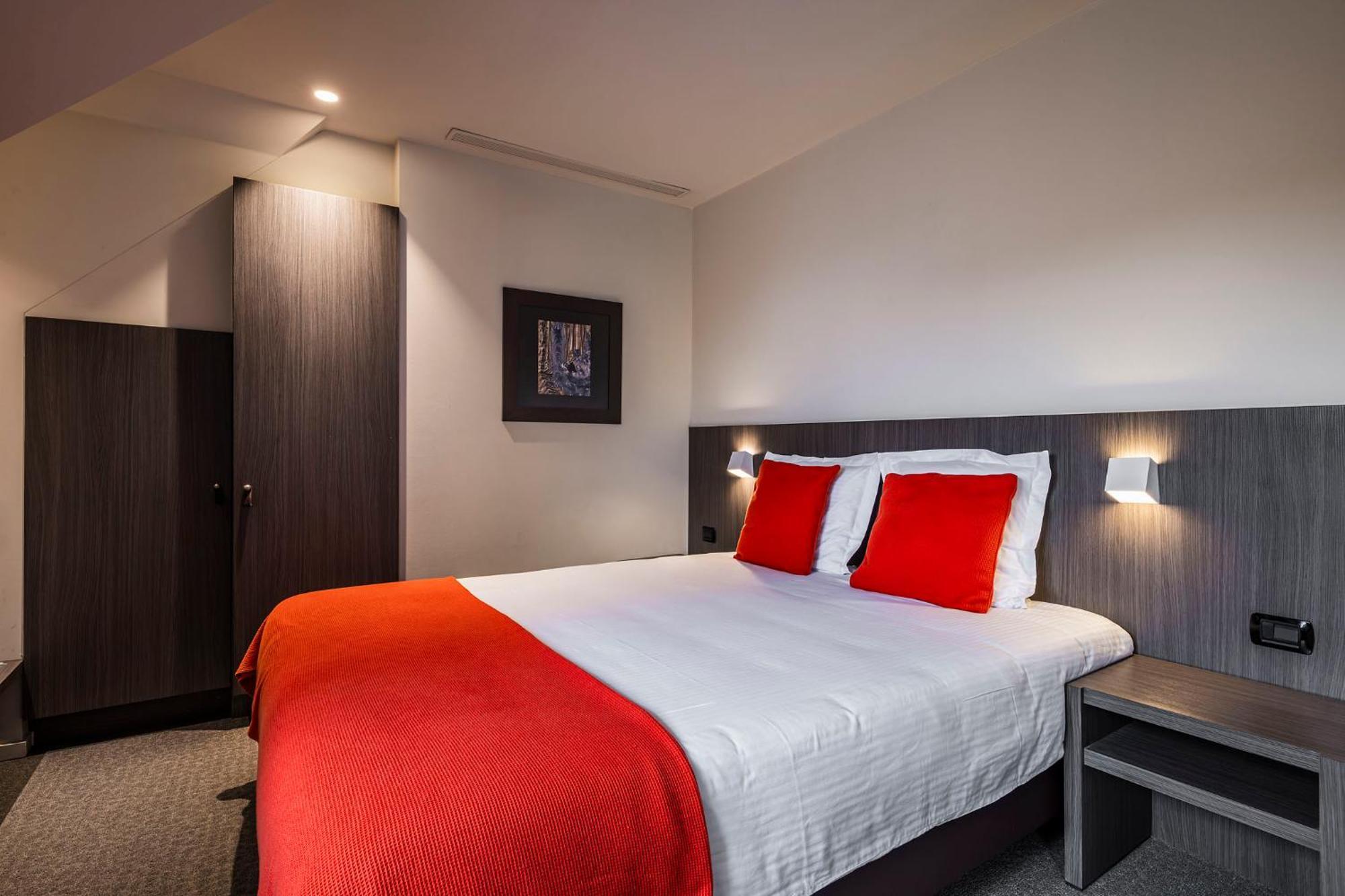 Square Hotel Arrondissement di Courtrai Esterno foto