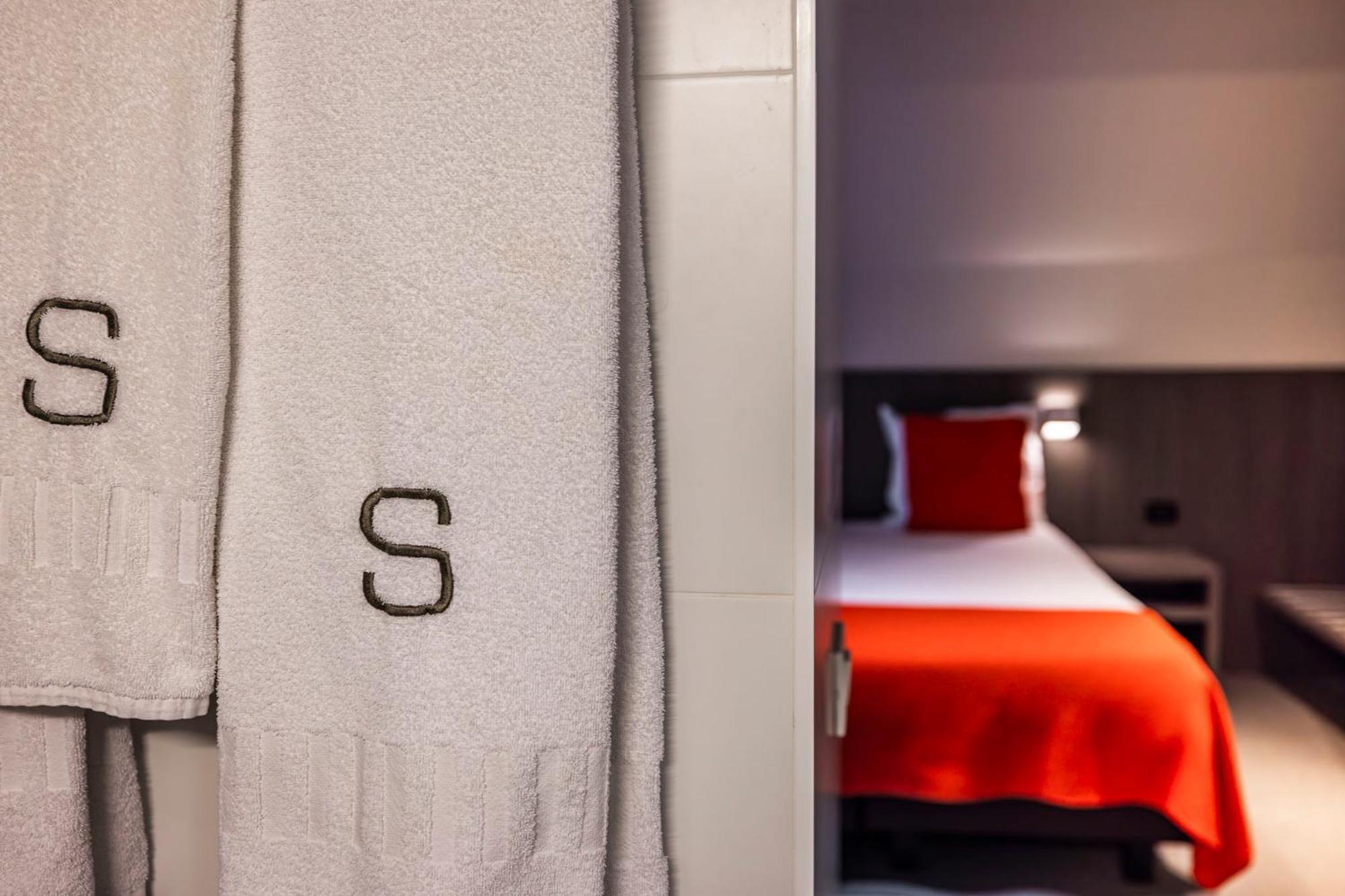 Square Hotel Arrondissement di Courtrai Esterno foto